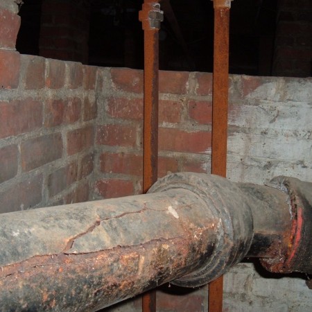 BROKEN SEWER